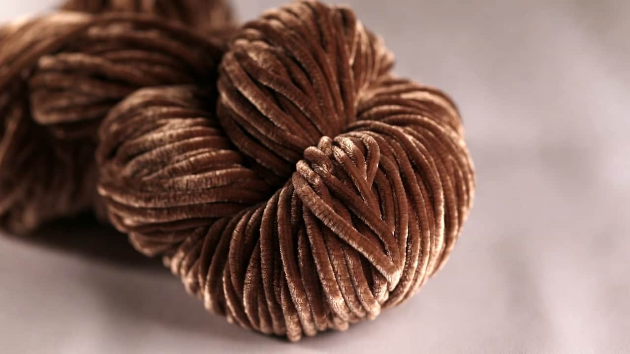 Cover Image for Is Velvet Yarn Good for Baby Blankets? Softness, Care & Safety