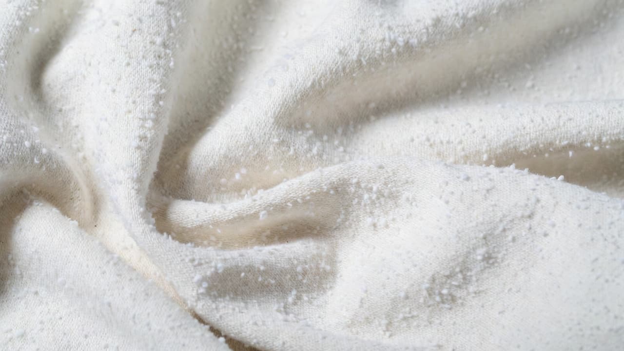 Cover Image for Does Cotton Acrylic Blend Pill? It Depends on the Blend and Care