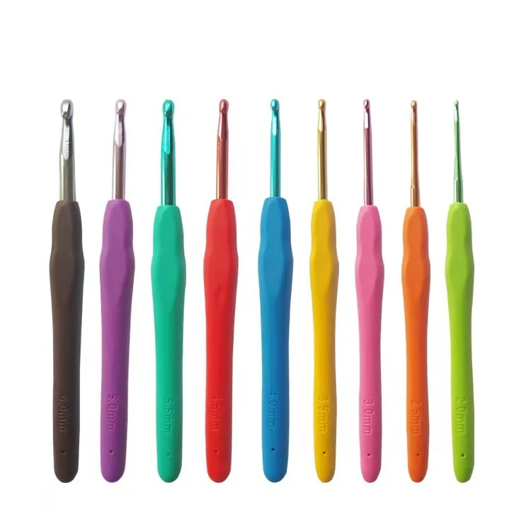 Ergonomic Crochet Hooks Set, 2.0–6.0mm, 9-Piece Soft Grip Color-Coded Handles