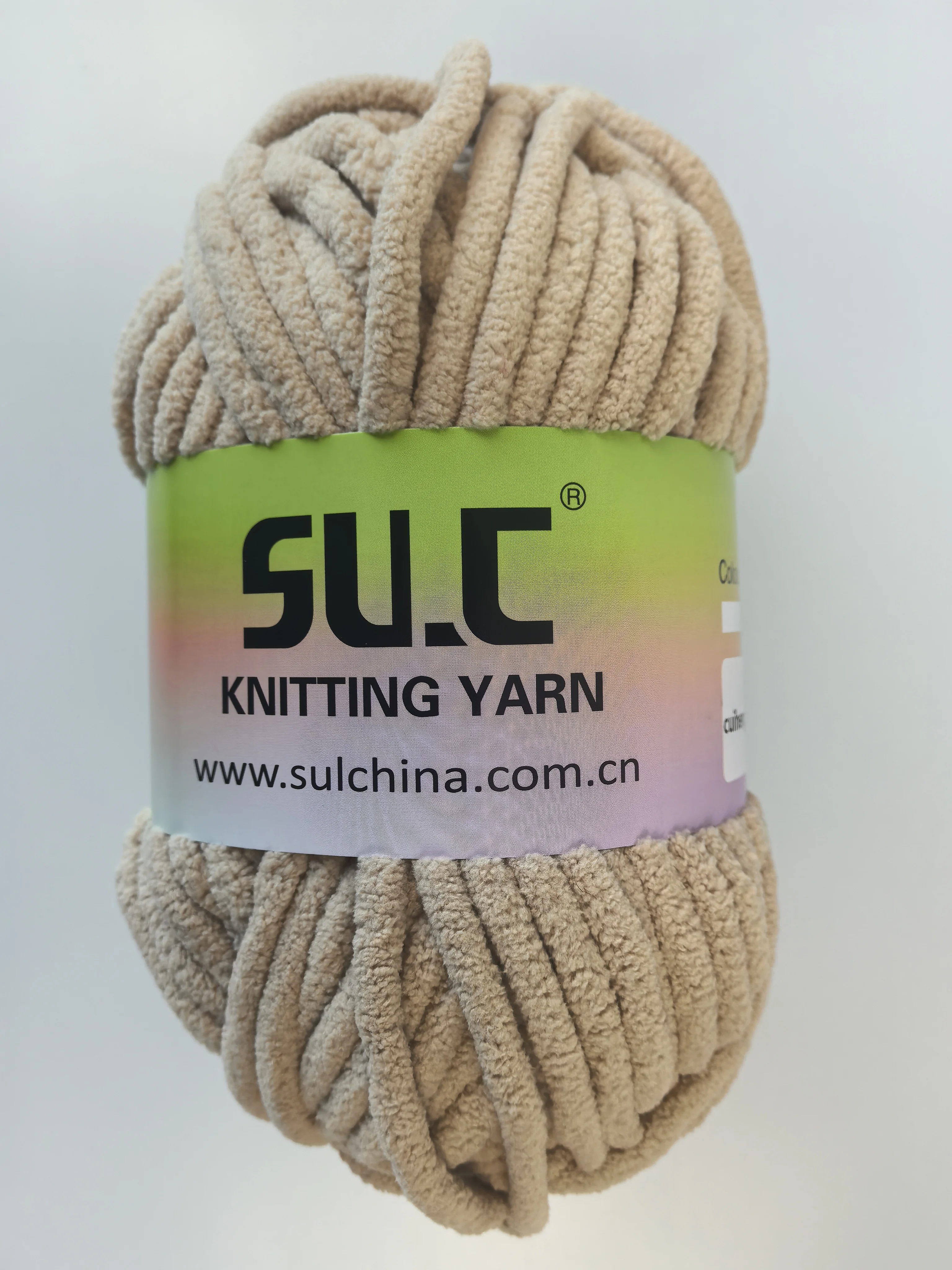 Velvet Yarn for Crocheting, Soft Chenille Bulky Baby Blanket Amigurumi Yarn
