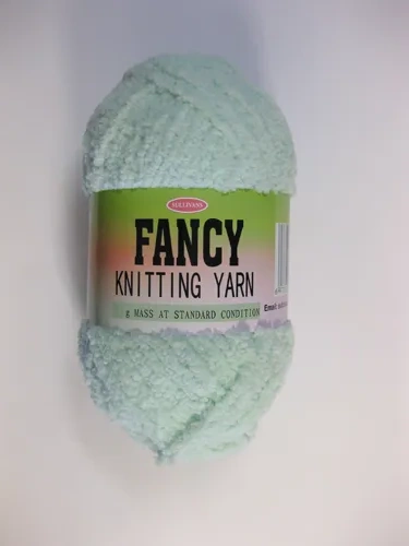 Fluff Chunky Bulky Yarn for Crocheting and Knitting